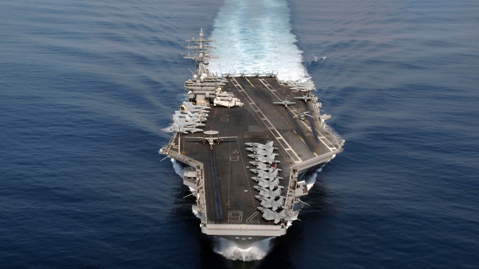 开云体育APP下载-两前腰角色分工拉开防线宽度，双前腰战术