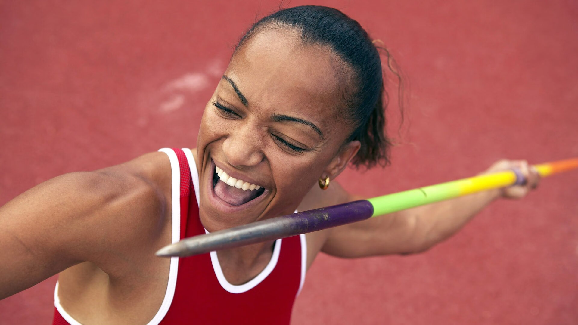 民众关注中国篮球职业化发展趋势，我国篮球职业化的过程